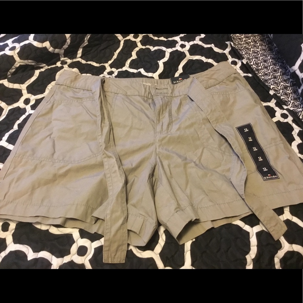 St John’s Bay size 12 shorts (new)